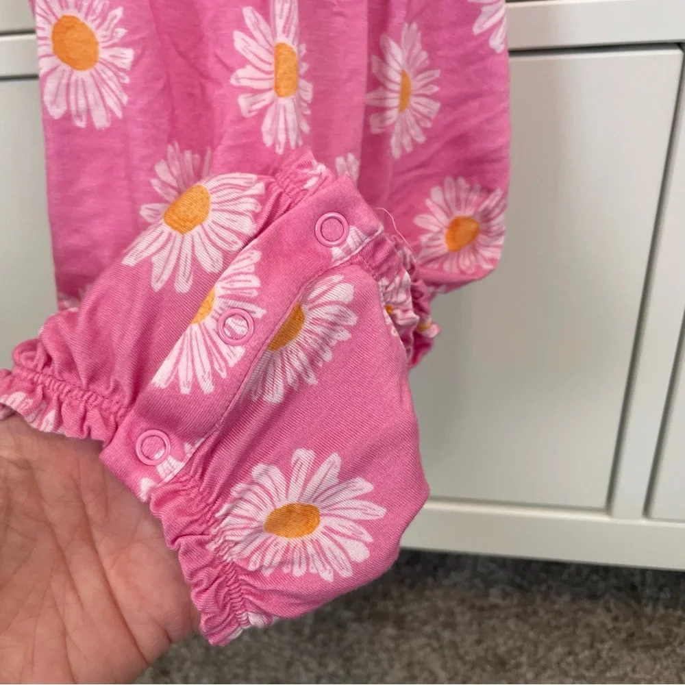 Posh Peanut Pink Floral Romper 12-18mo VGUC